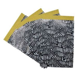 Cadeauzakjes gestreken kraft 17cm x 25cm wit/zwart/geel zebra's 80gr / m2