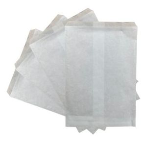Cadeauzakjes gebleekt kraft 21cm x 30cm wit onbedrukt 40gr / m2